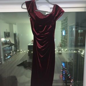 Off The Shoulder Velvet Dress